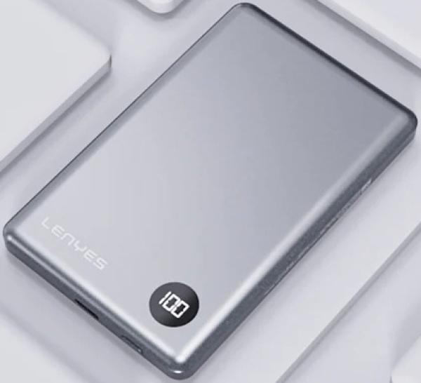 Lenyes PW037D 5000 mAh Powerbank — ürün görseli 3