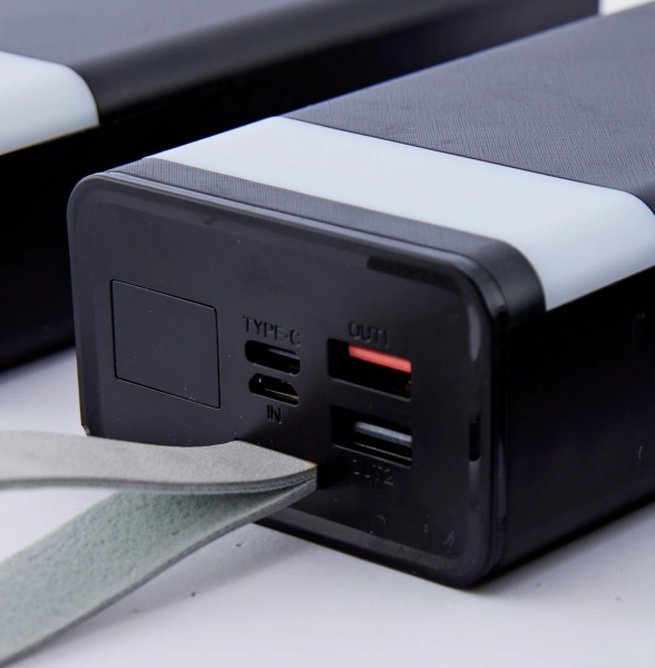Simex Depot S-29 30000 mAh Powerbank — ürün görseli 2