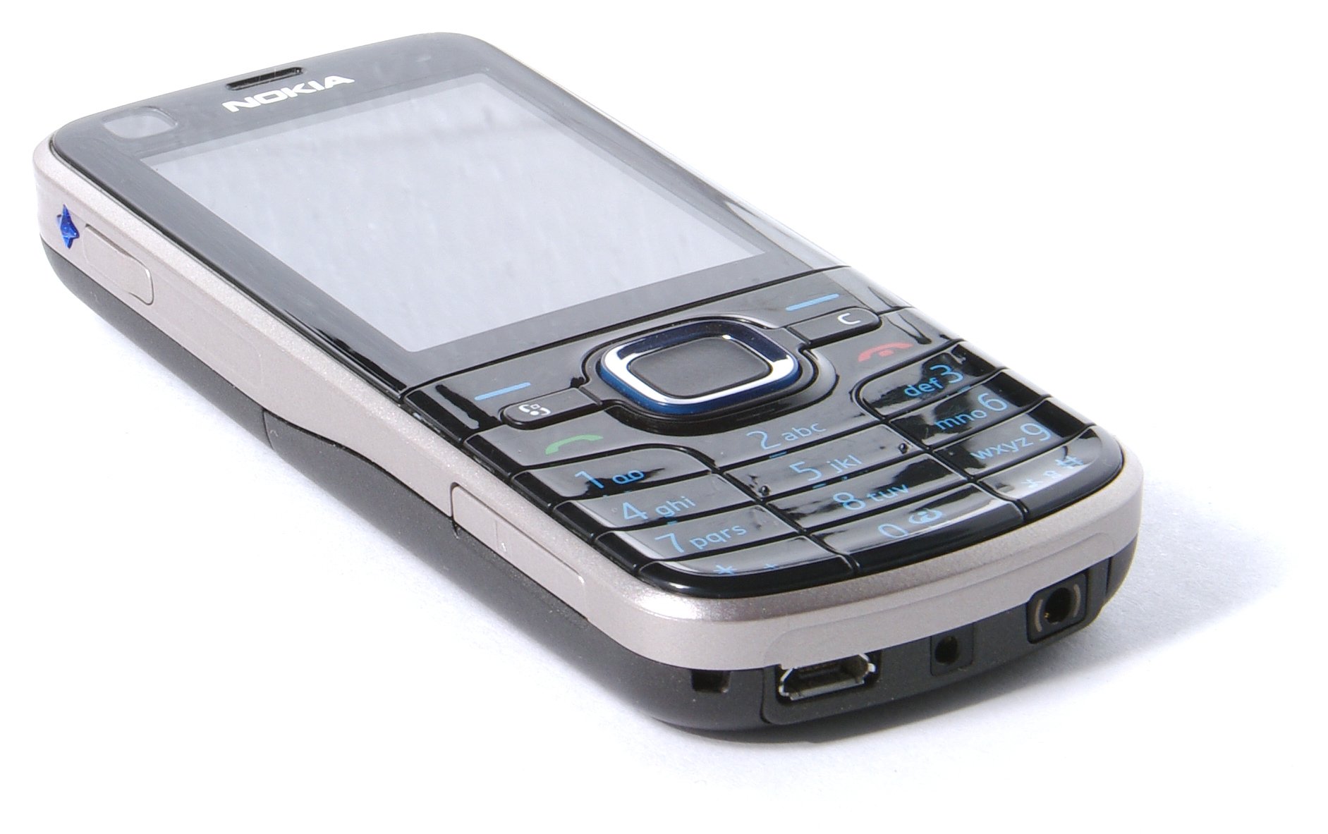 Nokia 6220 classic (2008) — ürün görseli 4