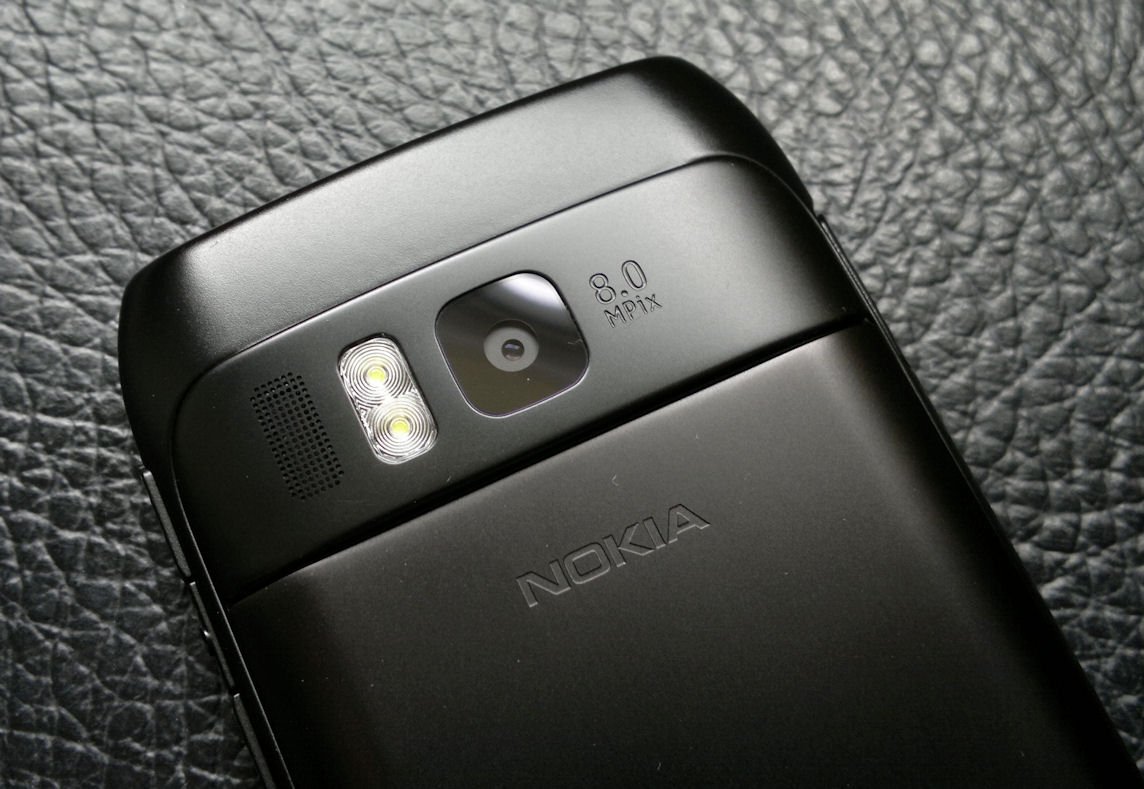 Nokia E6 (2011) — ürün görseli 3
