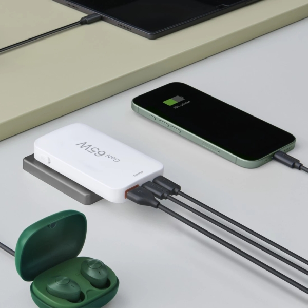 Hama Flat Mini Charger 65W Şarj Aleti (HM.201976) — ürün görseli 10