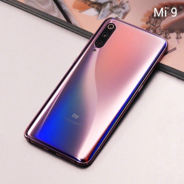 Xiaomi Mi 9 (128 GB / 6 GB) — ürün görseli 16