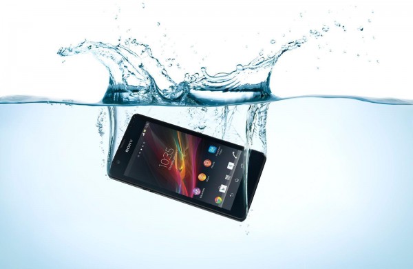 Sony Xperia ZR (C5503) — ürün görseli 17