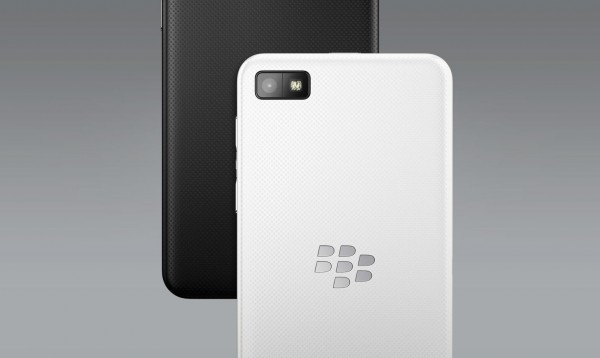 BlackBerry Z10 (STL-100-1) — ürün görseli 17