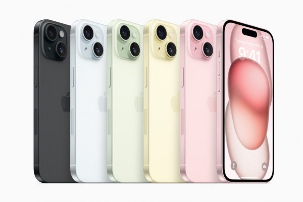 Apple iPhone 15 (256 GB) — ürün görseli 17
